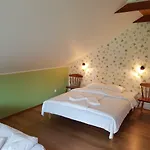 Soomaa Canoe Trips Centre Πανσιόν