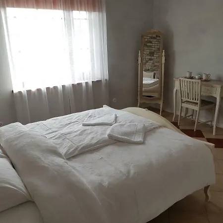 Soomaa Canoe Trips Centre * Tohera